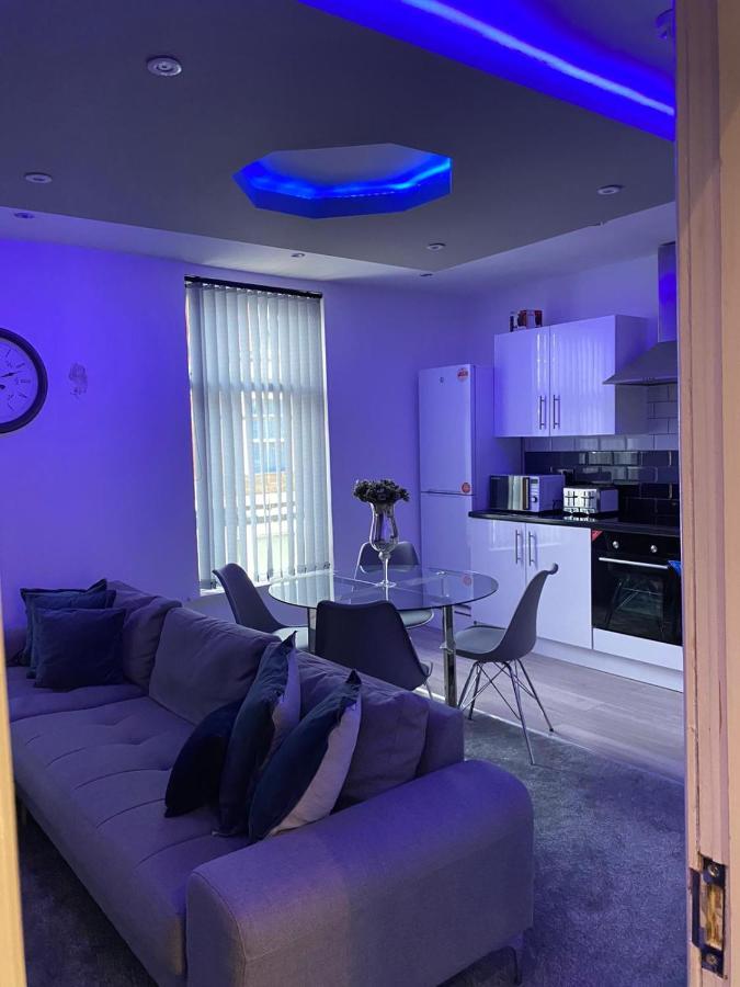 Ali'S Holiday Apartments F3 Blackpool Bagian luar foto