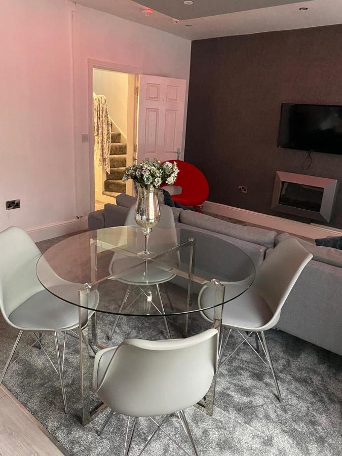 Ali'S Holiday Apartments F3 Blackpool Bagian luar foto