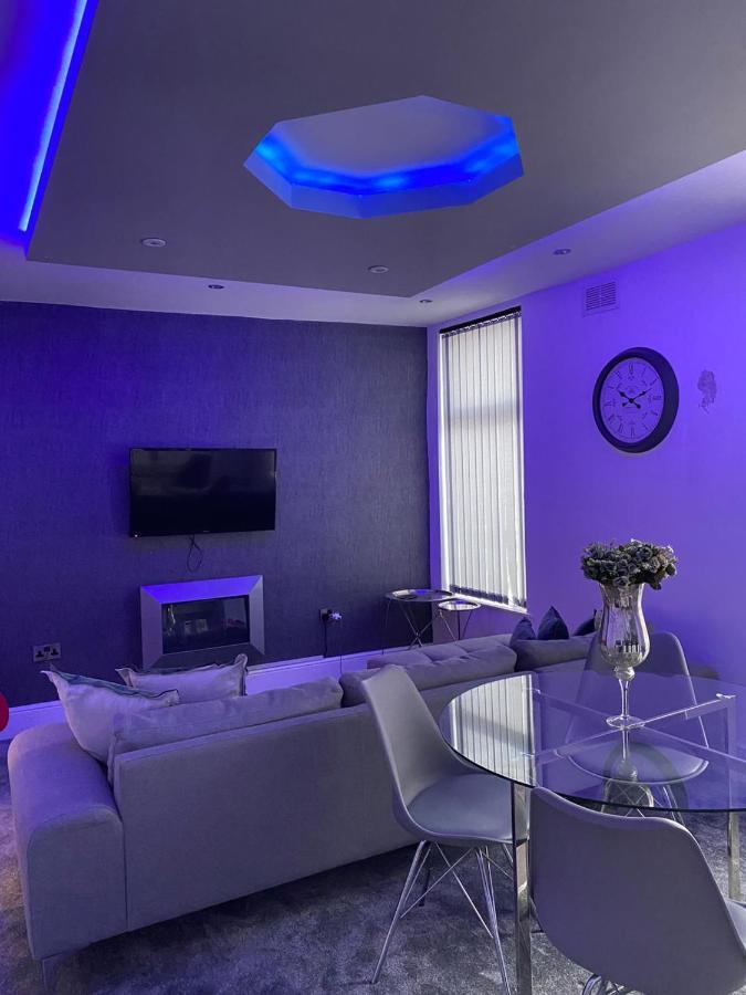 Ali'S Holiday Apartments F3 Blackpool Bagian luar foto