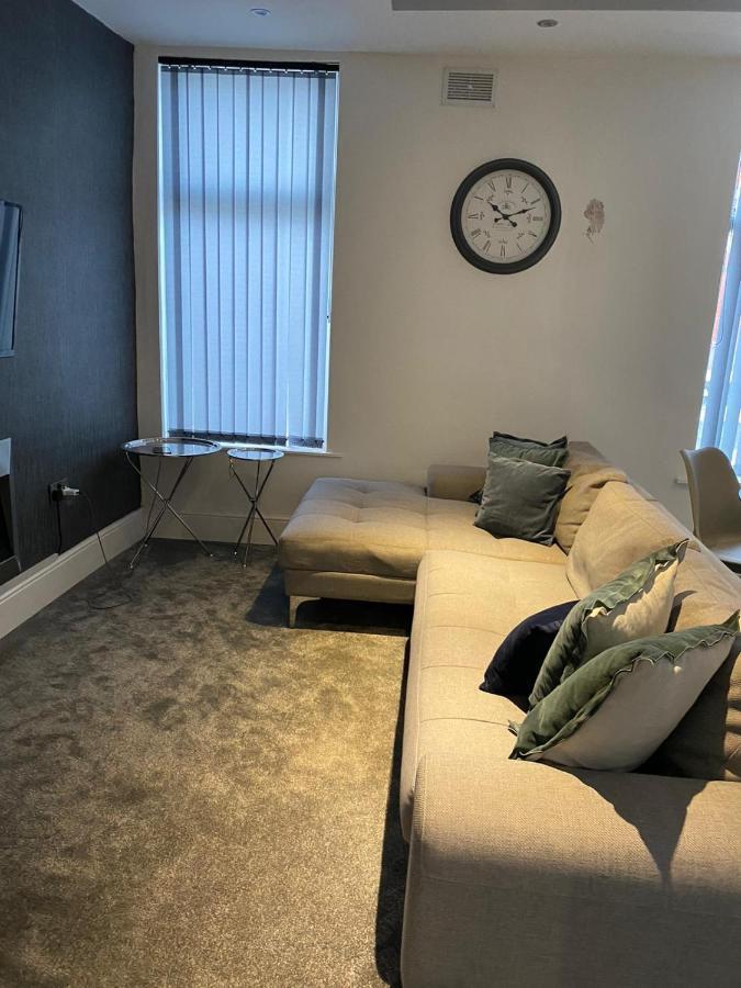 Ali'S Holiday Apartments F3 Blackpool Bagian luar foto